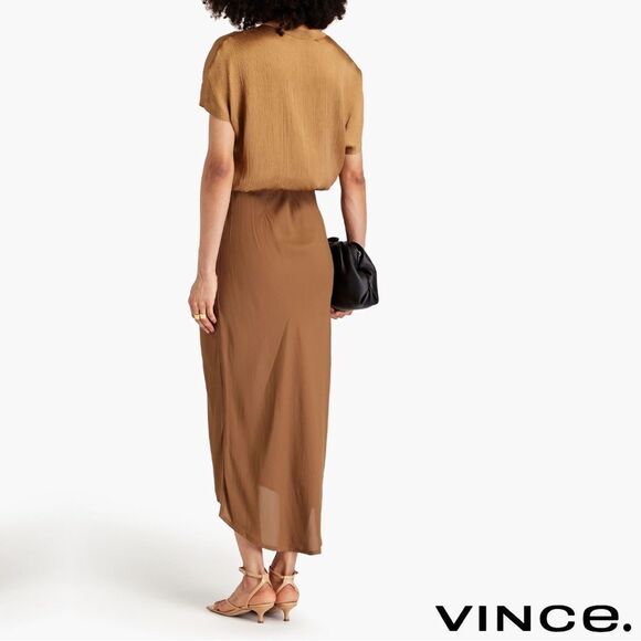 Vince. **NWT** Rib Trim Flutter Sleeve Shell Blouse in Almond - Picture 5 of 16